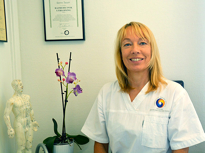 Karin Eringskog Tauer i sin praktik